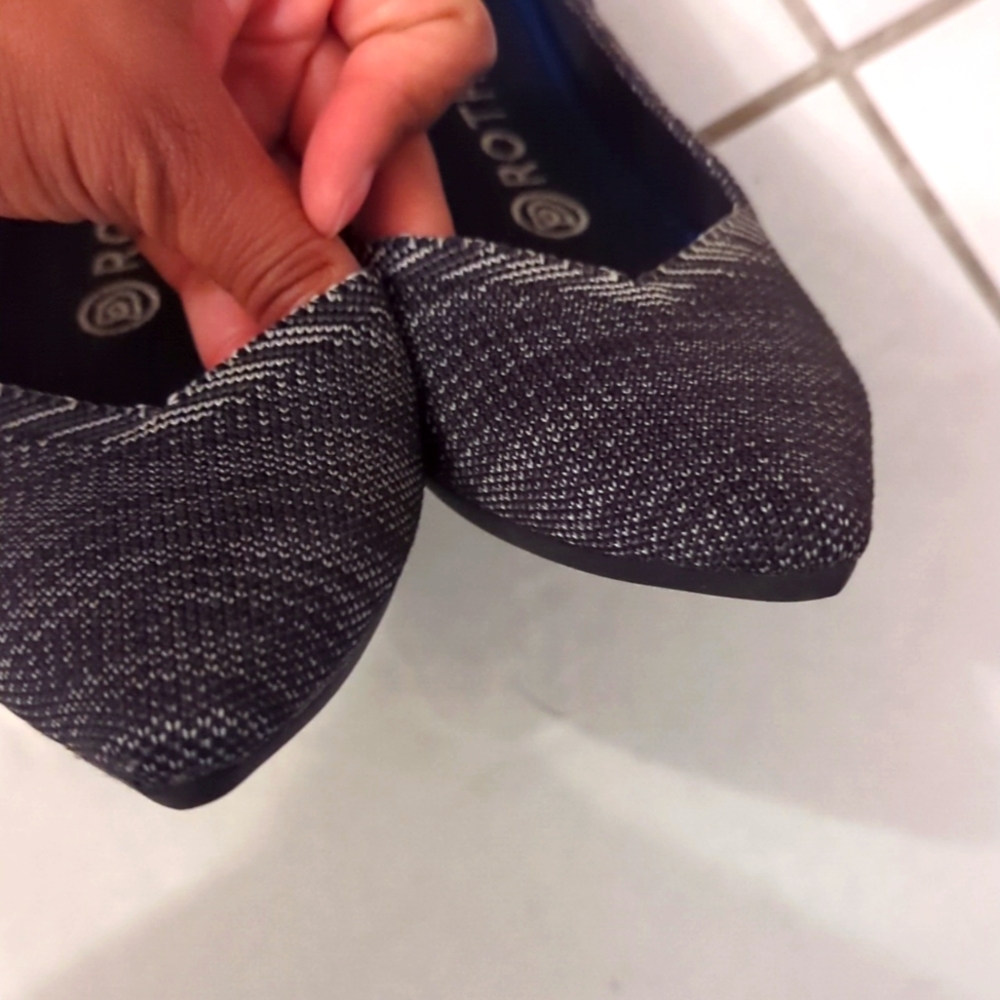 EUC Rothys The Point Flats, Heathered Indigo, Sz 9 (fit like 8.5) - Picture 6 of 8